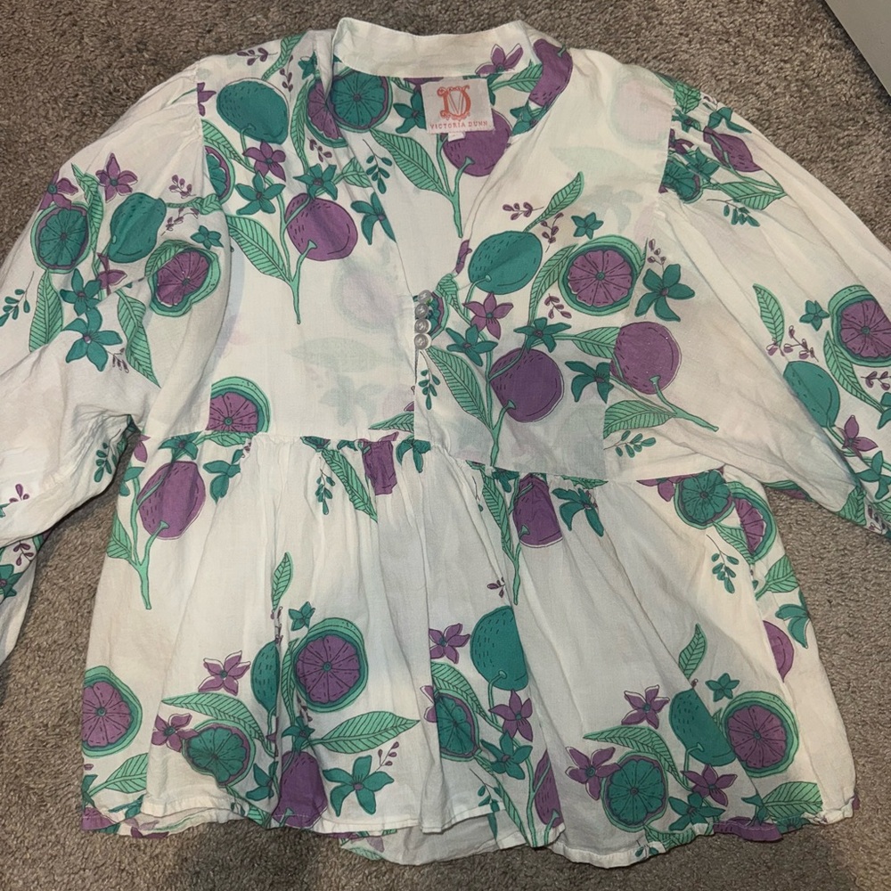 Victoria Dunn White and Purple Floral Blouse